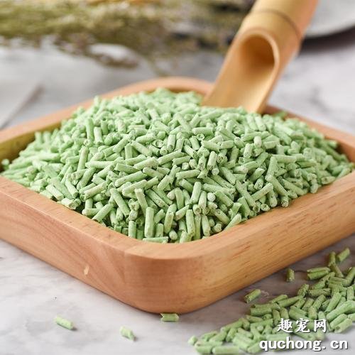 水晶猫砂和豆腐猫砂哪个好?